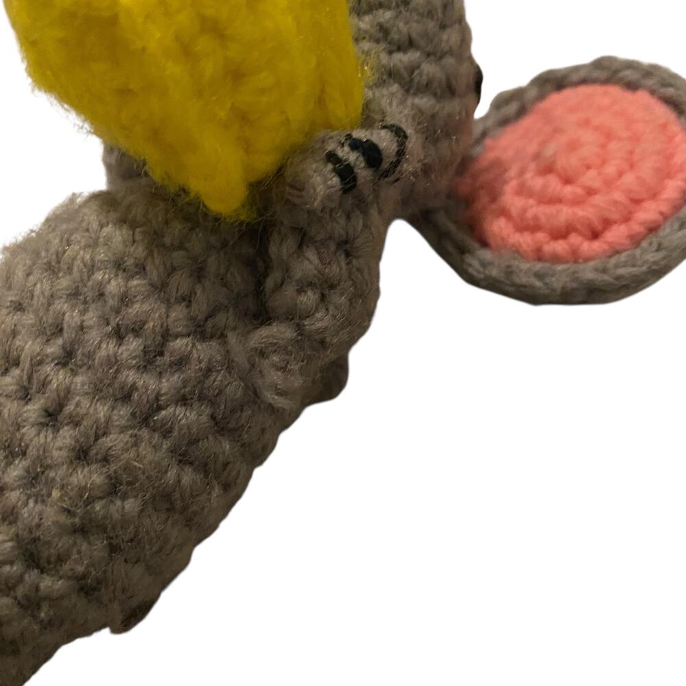 Vintage Knit Crochet Handmade Mouse with Cheese Toy - Picture 7 of 11